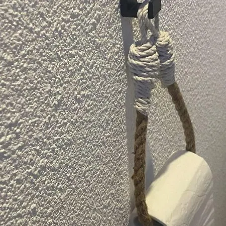 Апартаменты Entier 6 Pers A 500m De La *